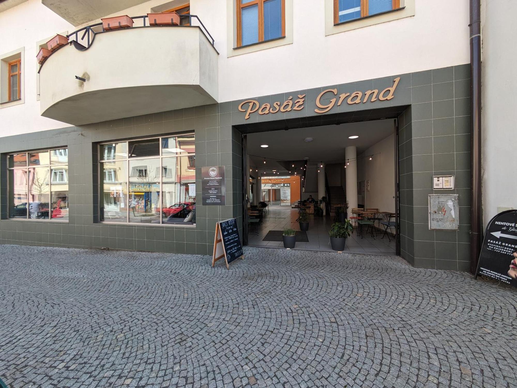 Penzion Grand Nymburk Exterior foto